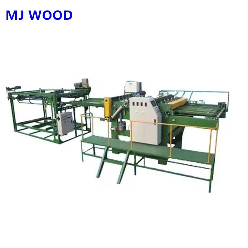 Automatic Veneer Long Core Builder Machine