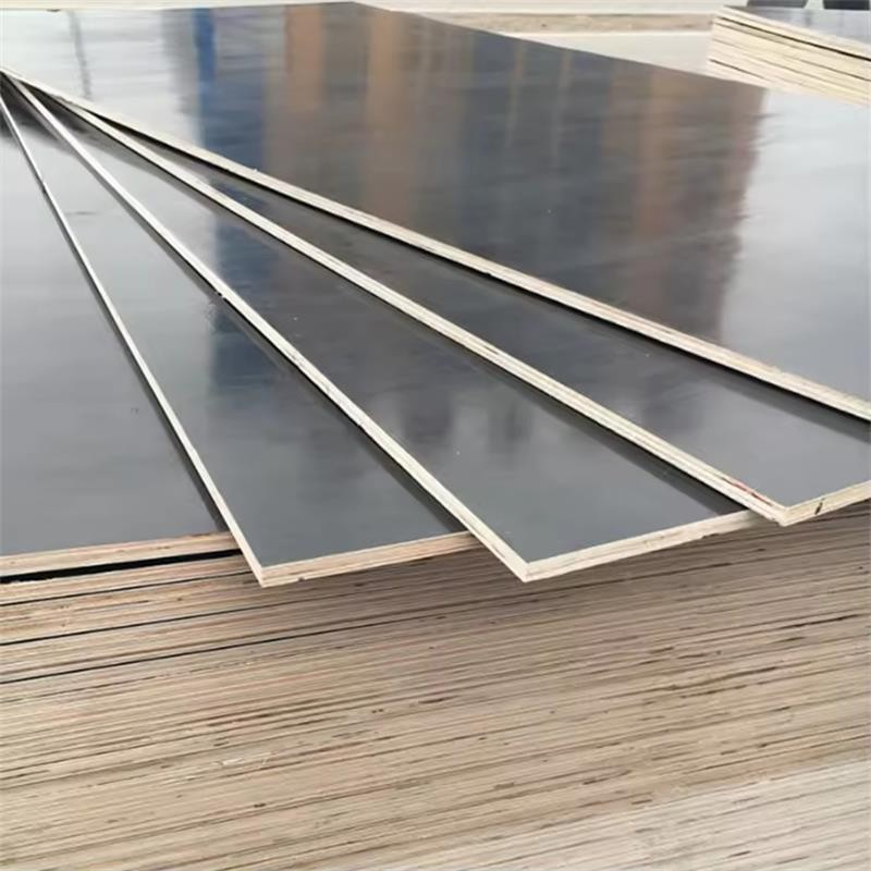 Outdoor exposure construction plywood