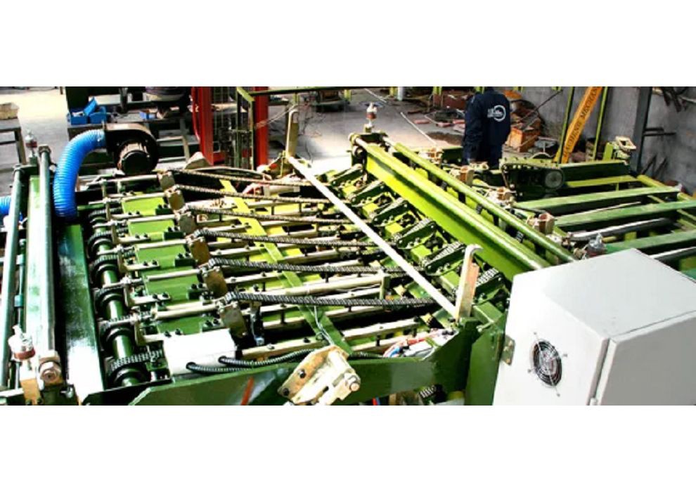 Core Veneer Splicing Machine001 Core Veneer Splicing Machine001